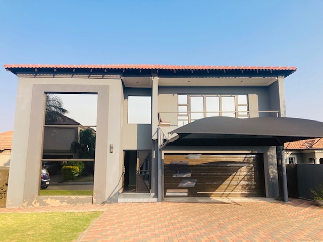 5 Bedroom Property for Sale in Brakpan North Gauteng