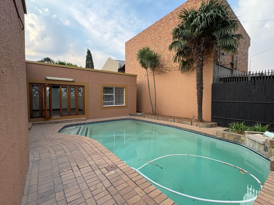 4 Bedroom Property for Sale in Dalpark Gauteng