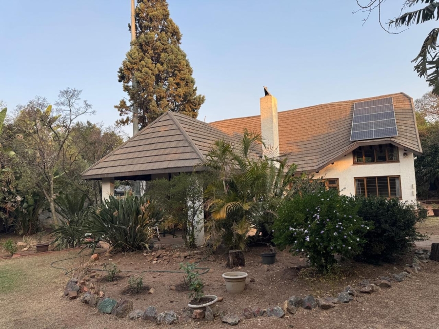 4 Bedroom Property for Sale in Val de Grace Gauteng