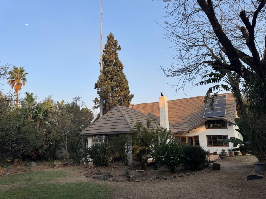 4 Bedroom Property for Sale in Val de Grace Gauteng