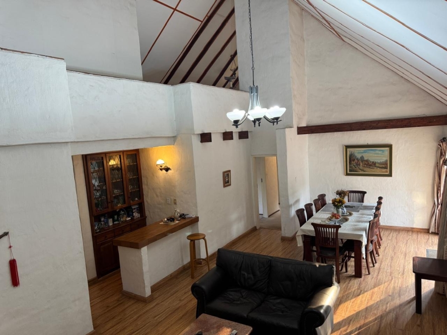 4 Bedroom Property for Sale in Val de Grace Gauteng