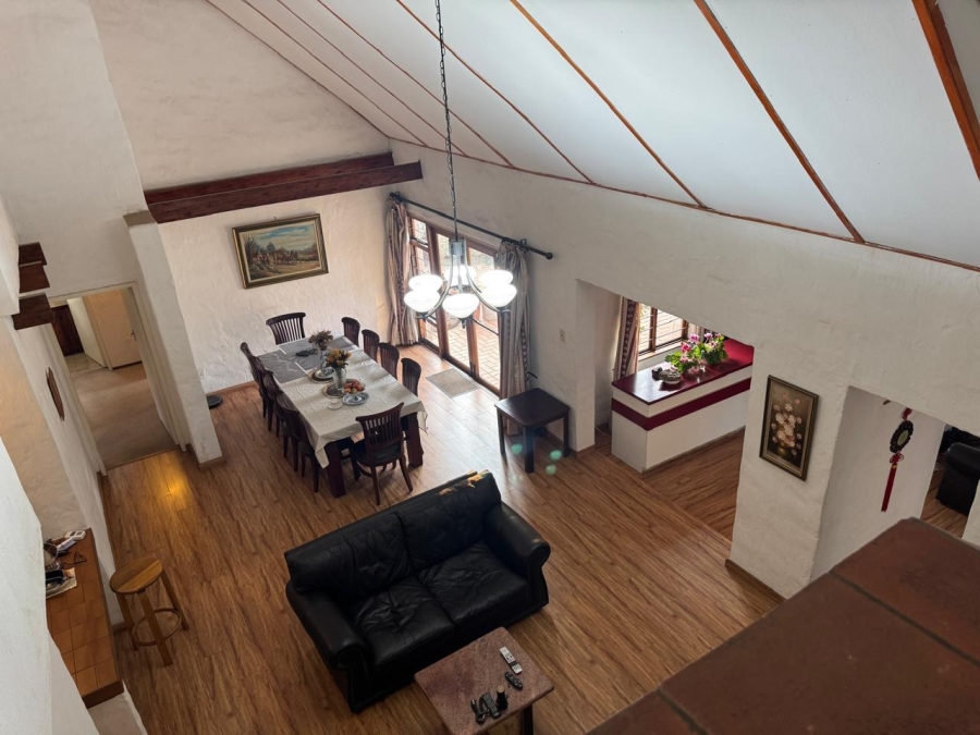 4 Bedroom Property for Sale in Val de Grace Gauteng