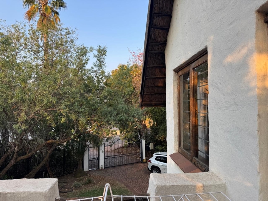 4 Bedroom Property for Sale in Val de Grace Gauteng