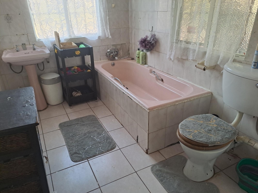 3 Bedroom Property for Sale in Brakpan Central Gauteng
