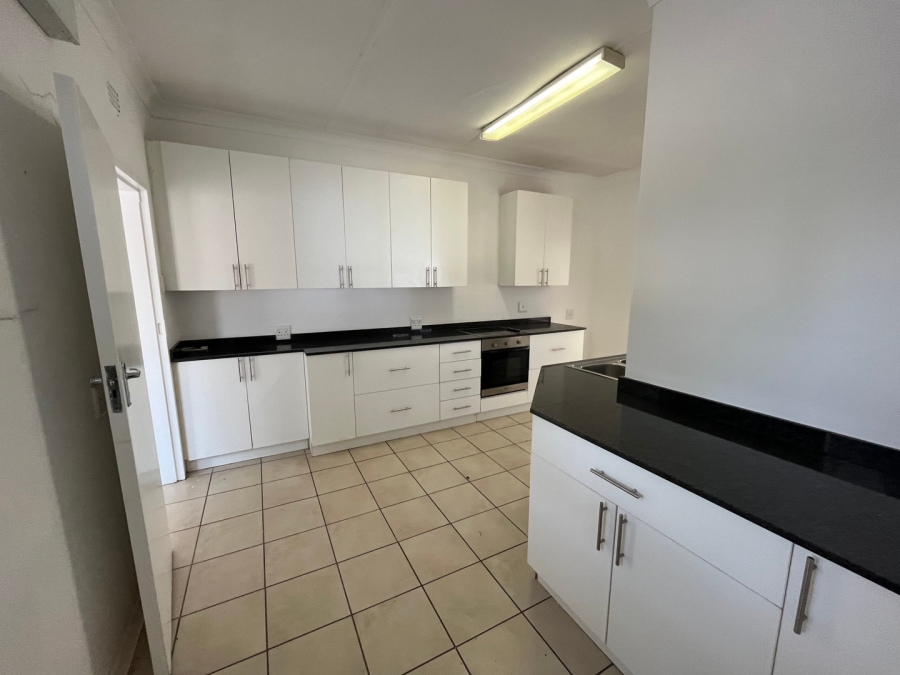 To Let 3 Bedroom Property for Rent in Parkmore Gauteng