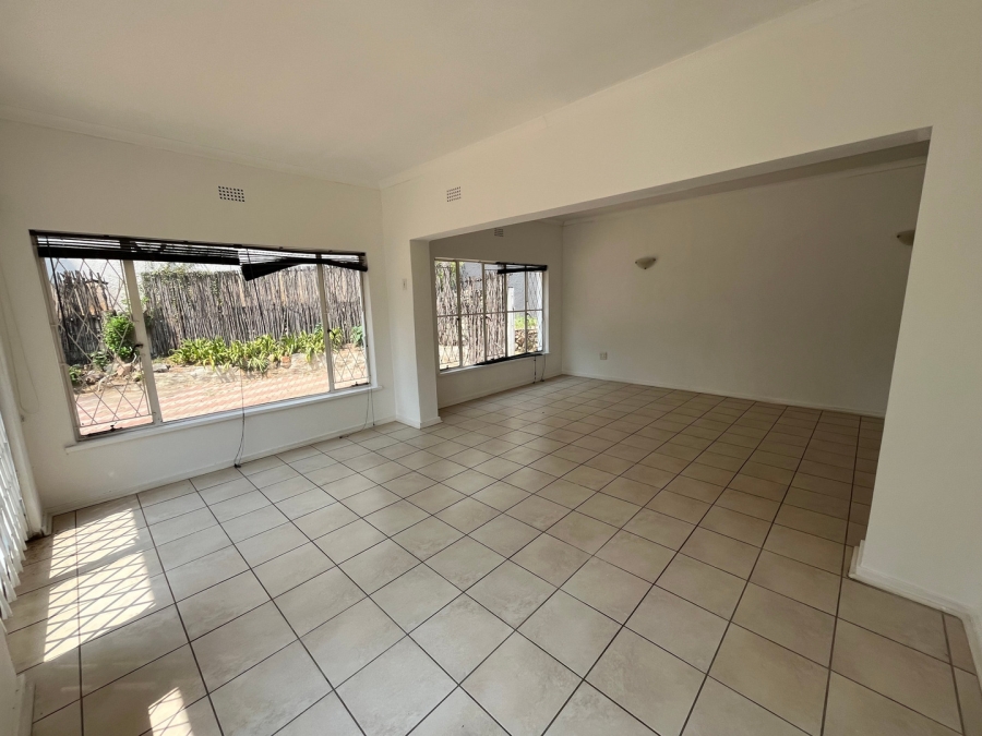 To Let 3 Bedroom Property for Rent in Parkmore Gauteng