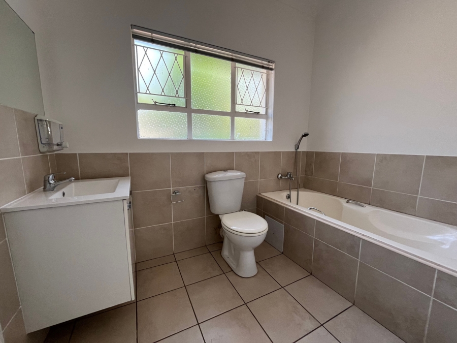 To Let 3 Bedroom Property for Rent in Parkmore Gauteng