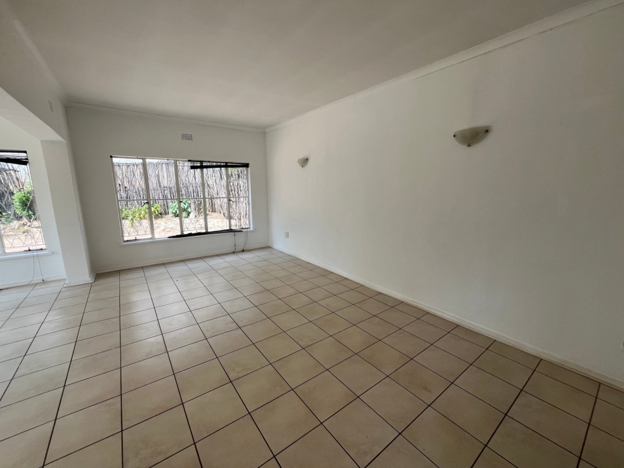 To Let 3 Bedroom Property for Rent in Parkmore Gauteng