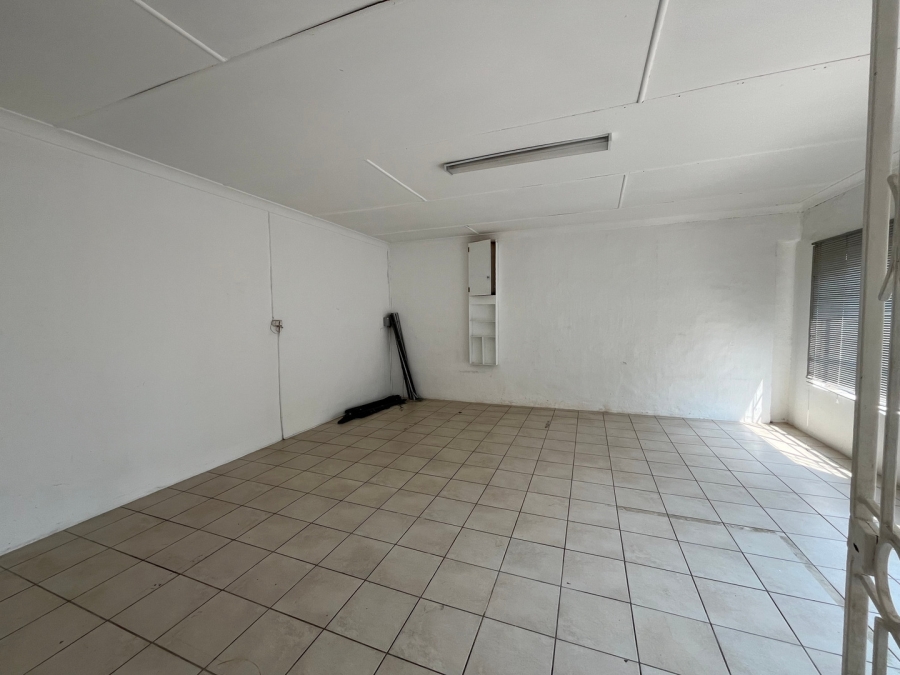 To Let 3 Bedroom Property for Rent in Parkmore Gauteng