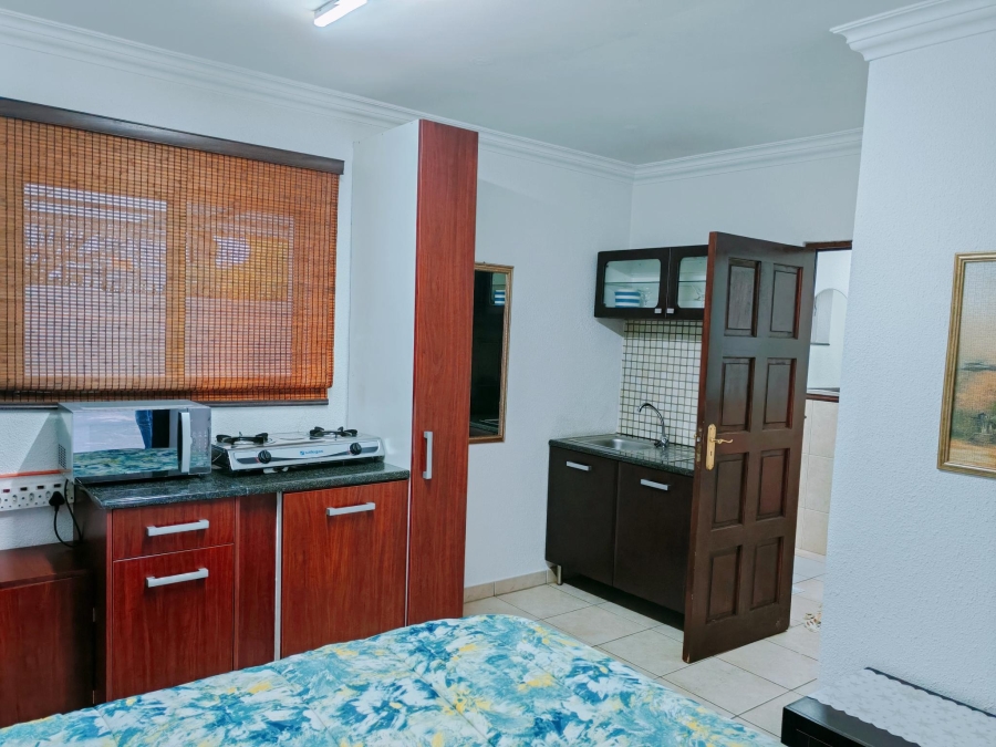 To Let 0 Bedroom Property for Rent in Hurlingham Manor Gauteng