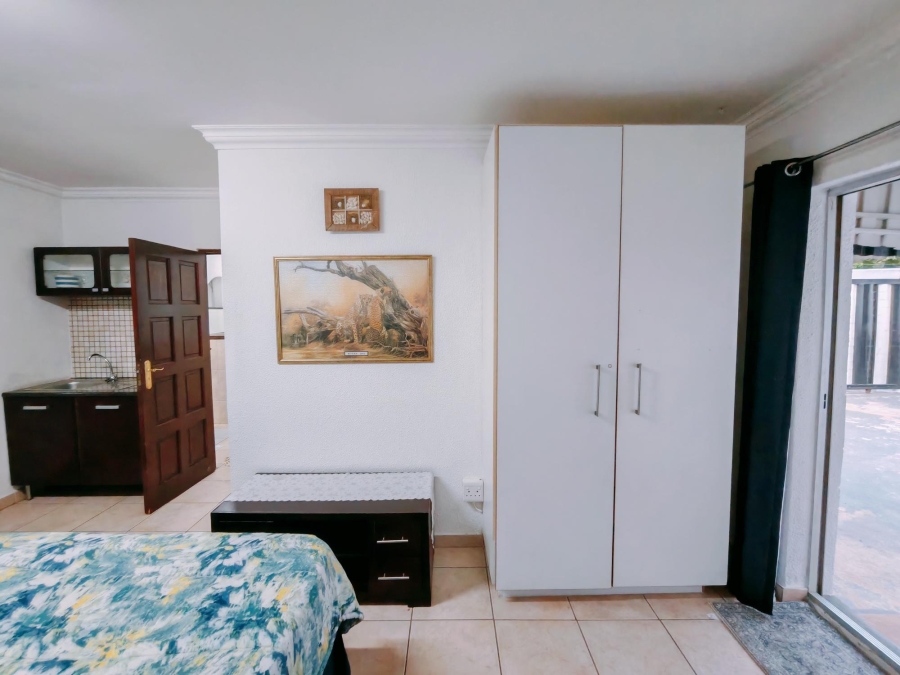 To Let 0 Bedroom Property for Rent in Hurlingham Manor Gauteng