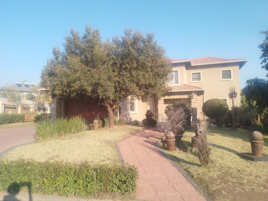 To Let 4 Bedroom Property for Rent in Helderwyk Gauteng