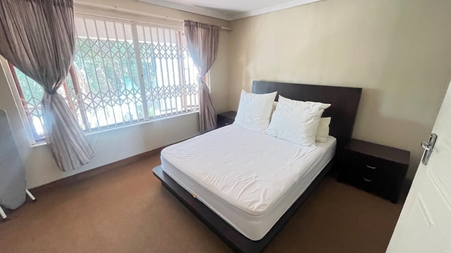 2 Bedroom Property for Sale in Sunninghill Gauteng