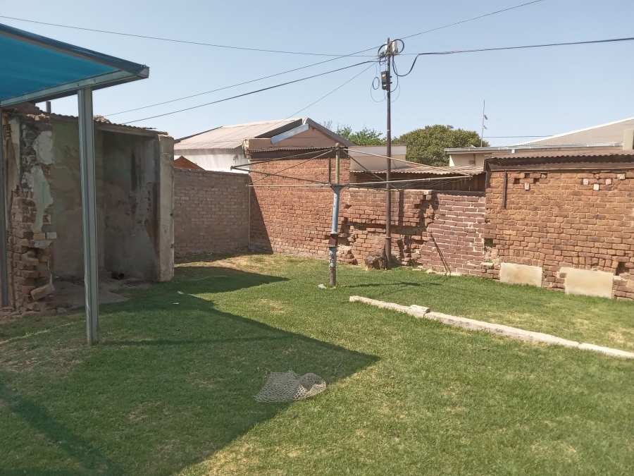 3 Bedroom Property for Sale in Geduld Gauteng