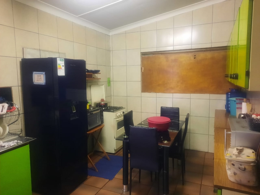 3 Bedroom Property for Sale in Sonland Park Gauteng