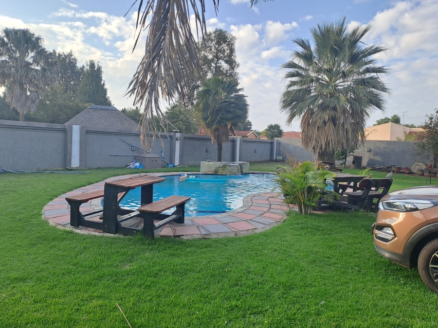 3 Bedroom Property for Sale in Sharon Park Gauteng