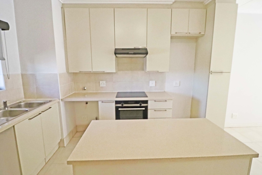 To Let 2 Bedroom Property for Rent in Bryanston Gauteng