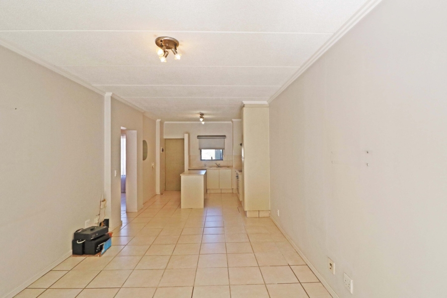 To Let 2 Bedroom Property for Rent in Bryanston Gauteng