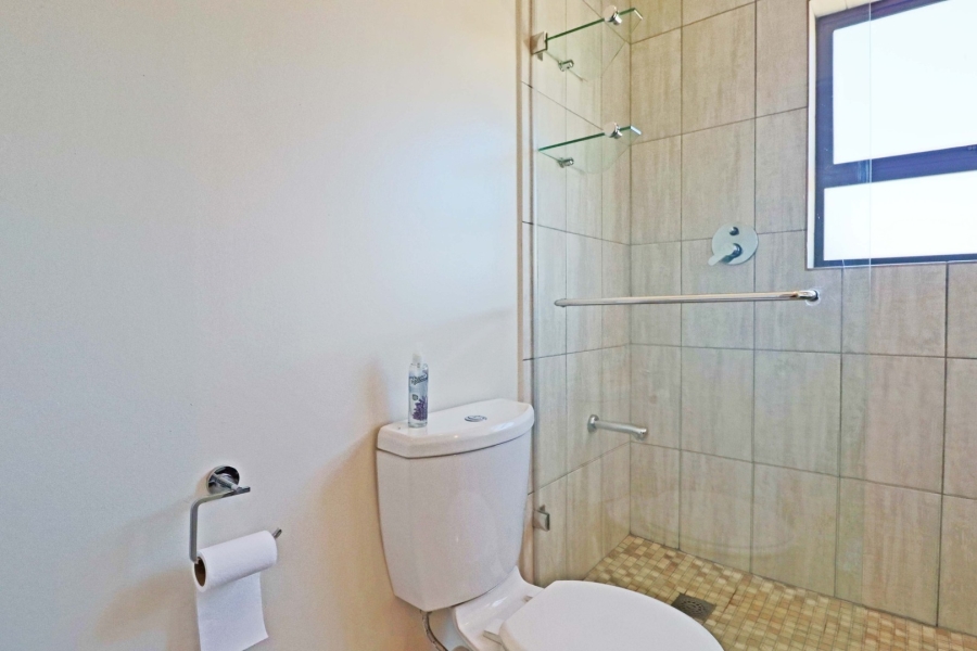 To Let 2 Bedroom Property for Rent in Bryanston Gauteng