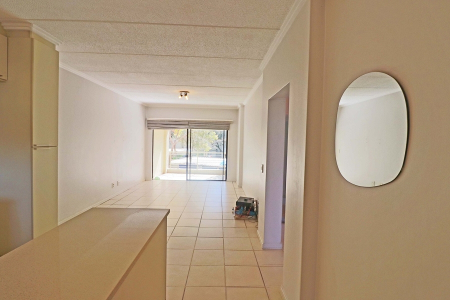 To Let 2 Bedroom Property for Rent in Bryanston Gauteng