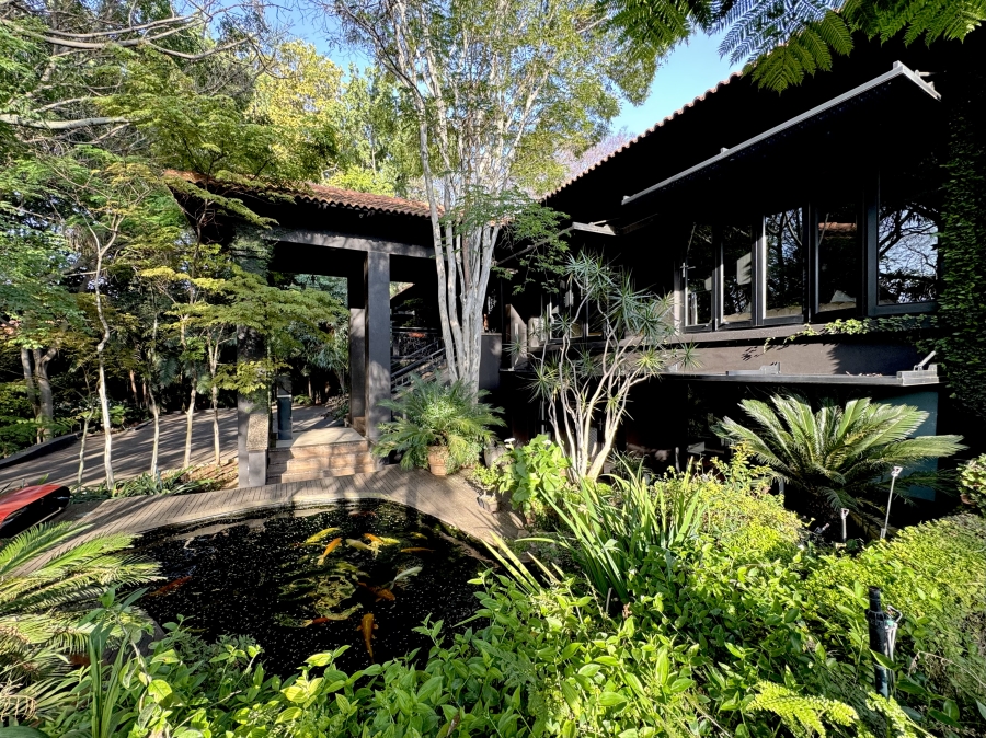 4 Bedroom Property for Sale in Waterkloof Gauteng