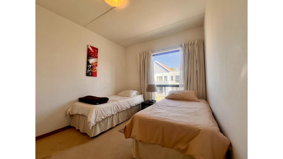 To Let 2 Bedroom Property for Rent in Magaliessig Gauteng