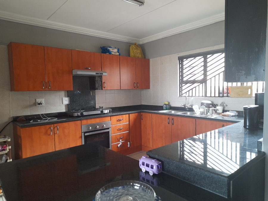 2 Bedroom Property for Sale in Winchester Hills Gauteng
