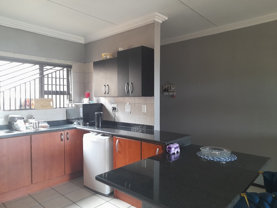 2 Bedroom Property for Sale in Winchester Hills Gauteng