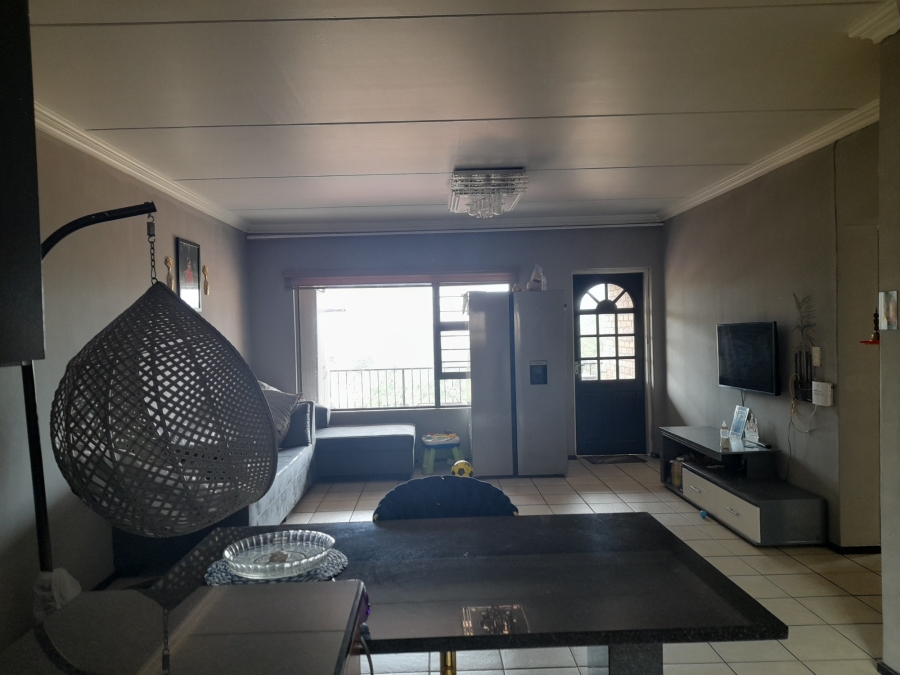 2 Bedroom Property for Sale in Winchester Hills Gauteng