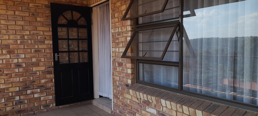 2 Bedroom Property for Sale in Winchester Hills Gauteng