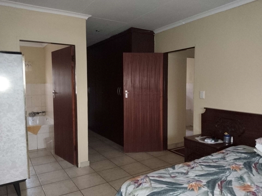 3 Bedroom Property for Sale in Claremont Gauteng