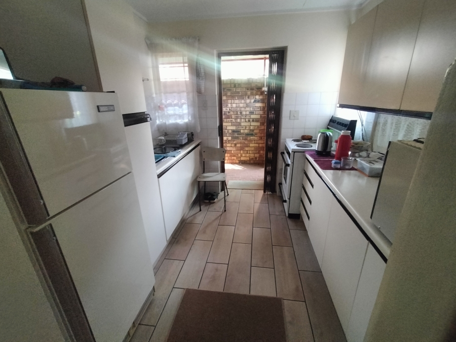 2 Bedroom Property for Sale in Amandasig Gauteng
