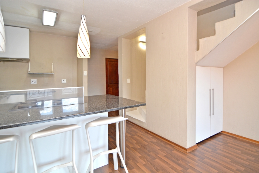 1 Bedroom Property for Sale in Morningside Gauteng