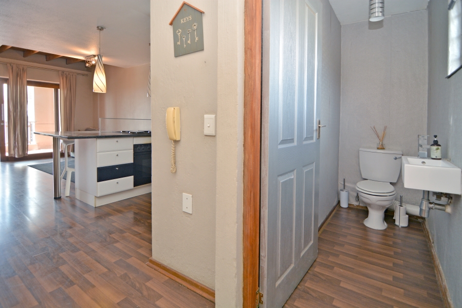 1 Bedroom Property for Sale in Morningside Gauteng