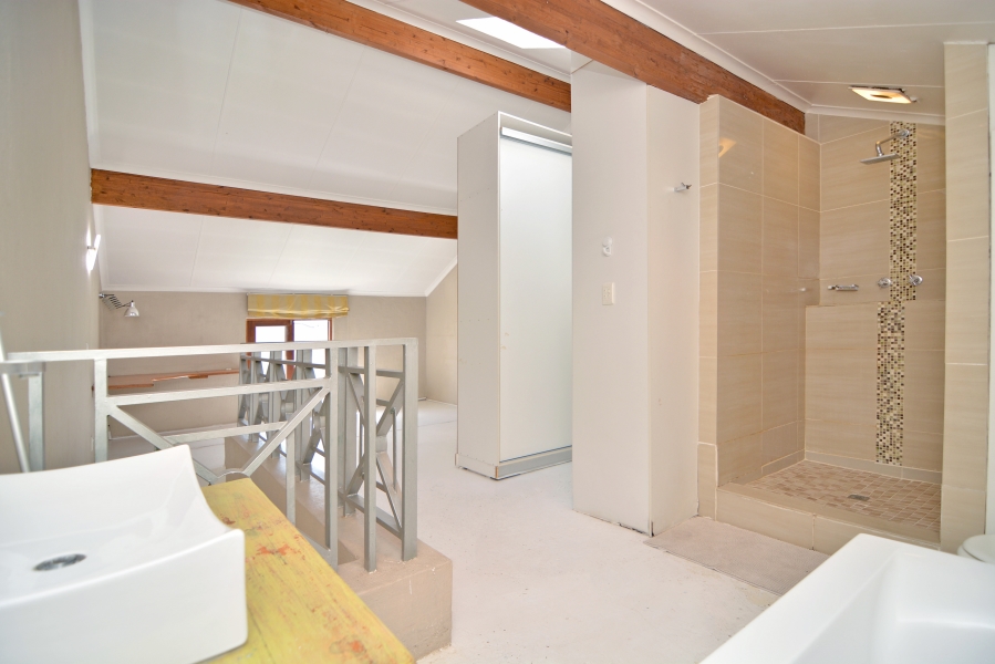 1 Bedroom Property for Sale in Morningside Gauteng