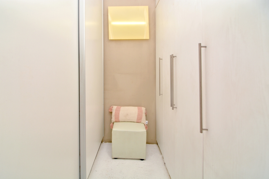 1 Bedroom Property for Sale in Morningside Gauteng