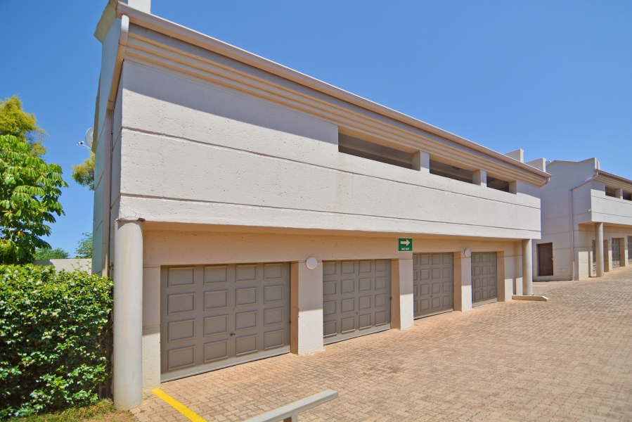 1 Bedroom Property for Sale in Morningside Gauteng