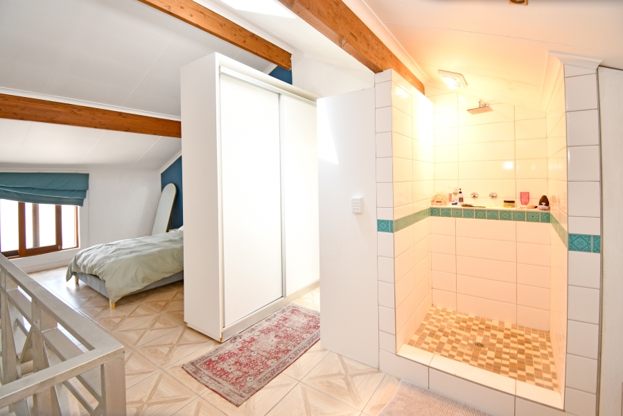 1 Bedroom Property for Sale in Morningside Gauteng