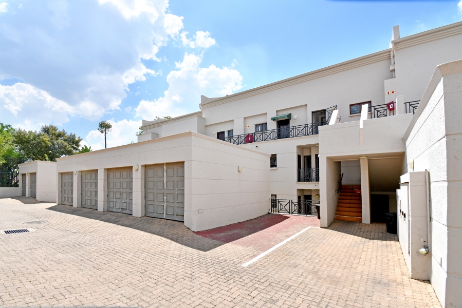 1 Bedroom Property for Sale in Morningside Gauteng