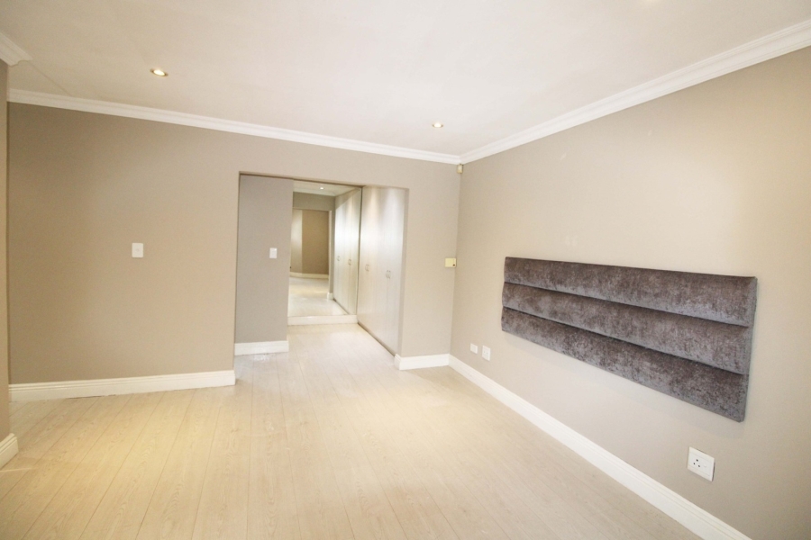 To Let 3 Bedroom Property for Rent in Bryanston Gauteng