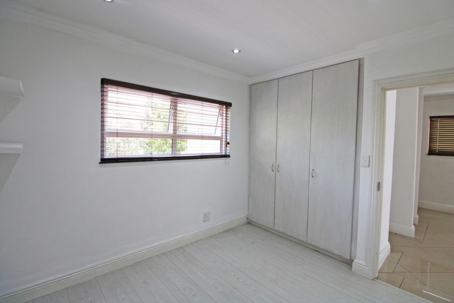 To Let 3 Bedroom Property for Rent in Bryanston Gauteng