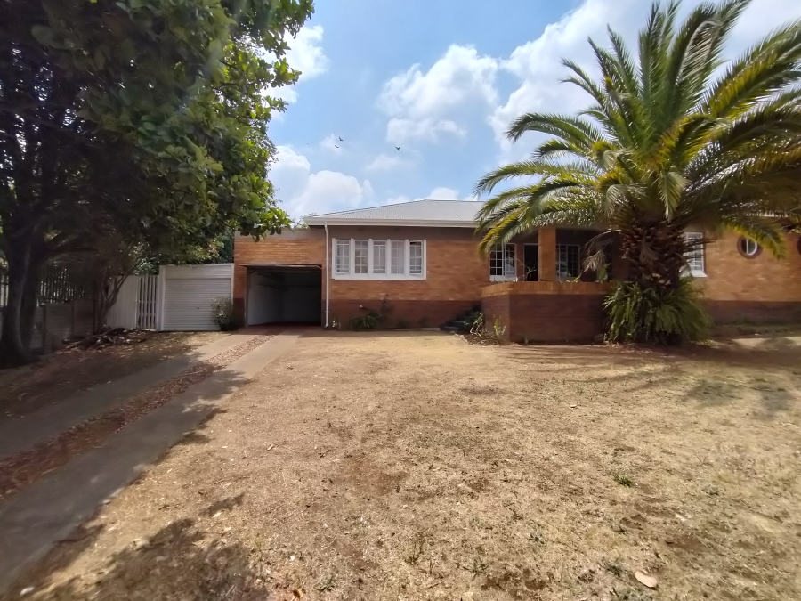 3 Bedroom Property for Sale in Discovery Gauteng