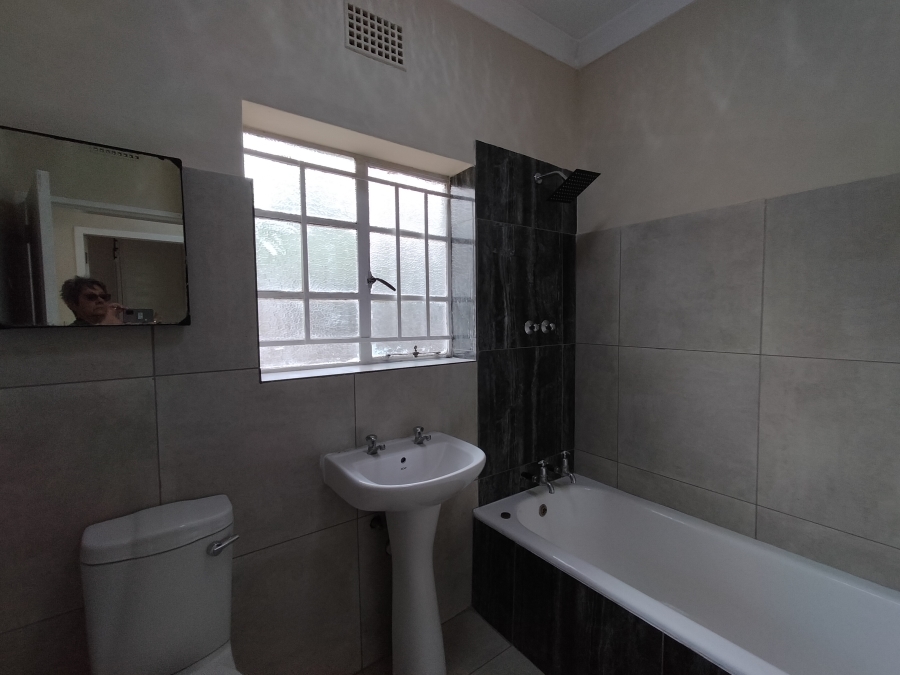 3 Bedroom Property for Sale in Discovery Gauteng