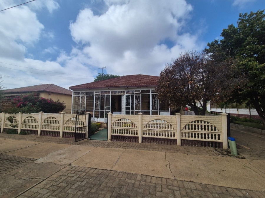 2 Bedroom Property for Sale in Krugersdorp West Gauteng
