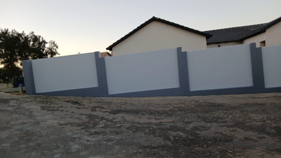 3 Bedroom Property for Sale in Thatchfield Estate Gauteng