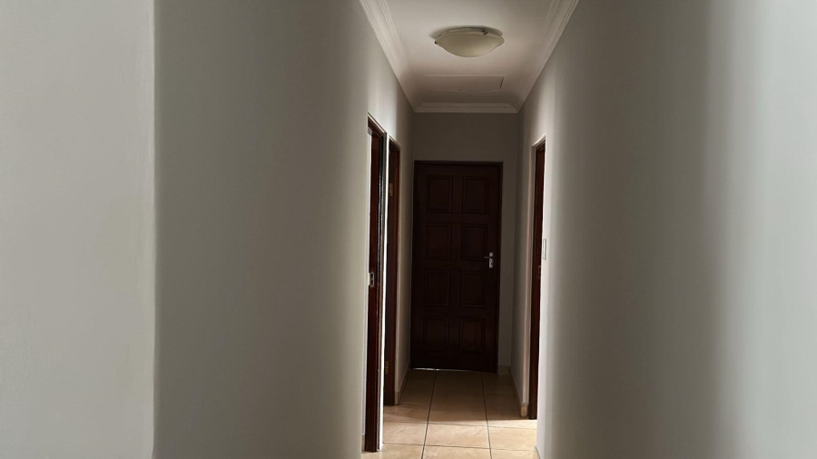 3 Bedroom Property for Sale in Thatchfield Estate Gauteng