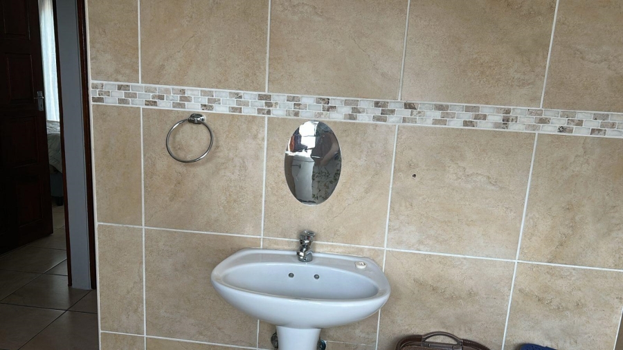 3 Bedroom Property for Sale in Thatchfield Estate Gauteng