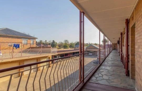 1 Bedroom Property for Sale in Strubenvale Gauteng