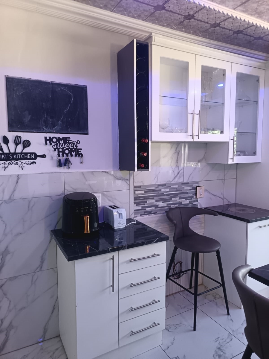 4 Bedroom Property for Sale in Golf Park Gauteng