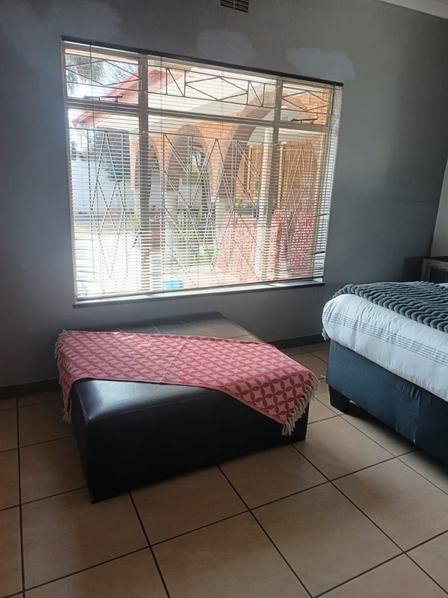 4 Bedroom Property for Sale in Golf Park Gauteng